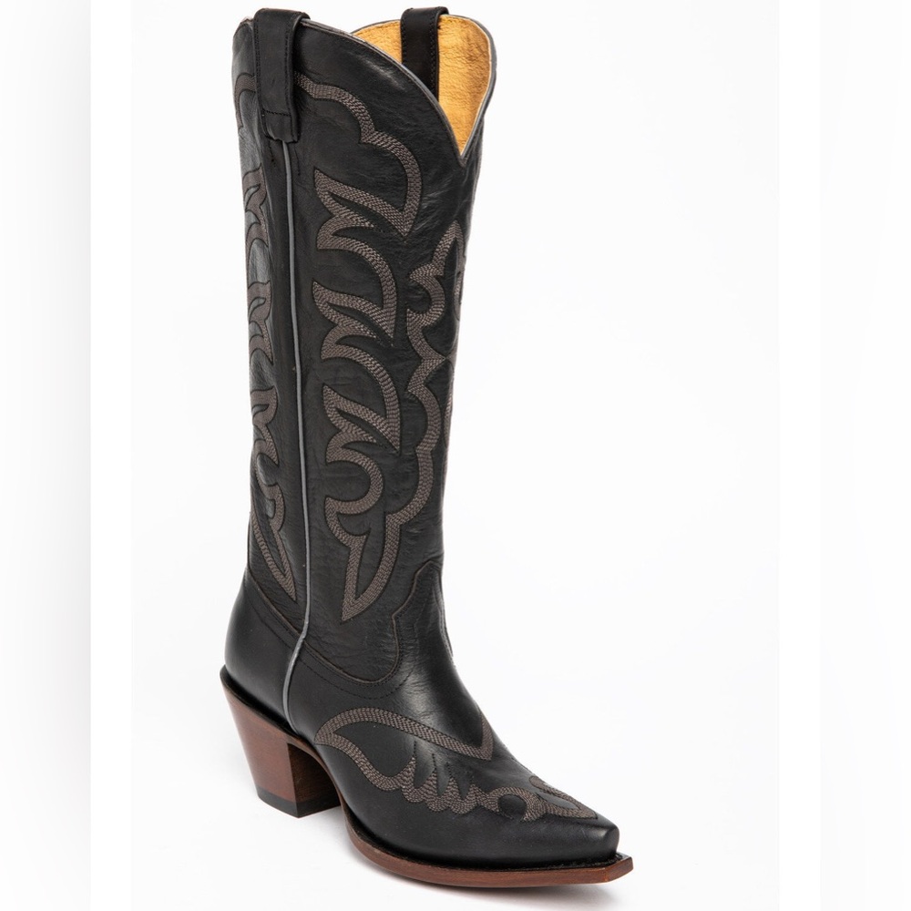 Shyanne Tall Black Leather boots. NWOT 10m